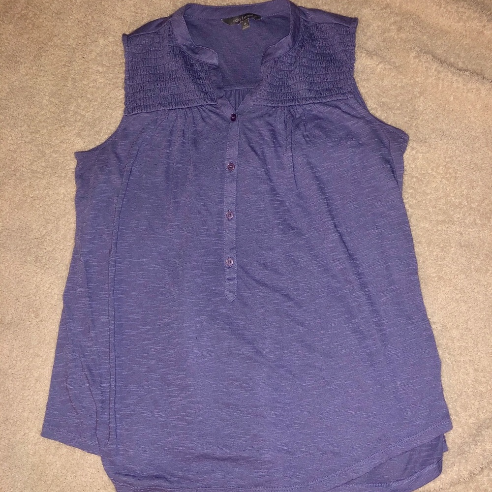 *3 For $10* Daisy Fuentes Periwinkle blouse